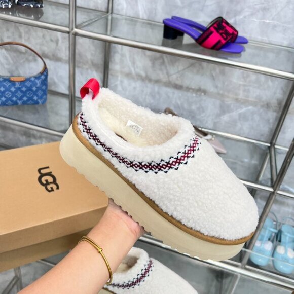 Ugg Tazz Heritage Braid Platform Slipper - Picture 8 of 9